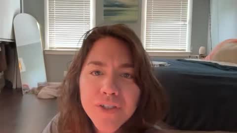 Snapshot of bendlikebecks chatting on June 19, 2026, 2:32 pm bendlikebecks online show from June 19, 2026, 2:32 pm