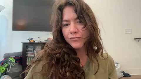 Snapshot of bendlikebecks chatting on June 22, 2026, 2:03 pm bendlikebecks online show from June 22, 2026, 2:03 pm