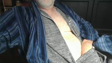 bendrinkin online show from January 2, 2025, 11:31 am