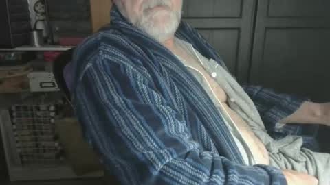 bendrinkin online show from February 14, 2025, 10:17 am