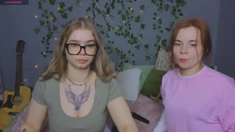 KENDALL  NATHAN online show from April 18, 2026, 7:07 pm