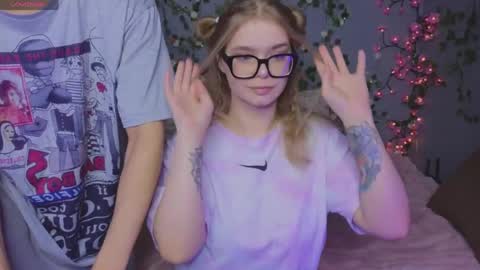 KENDALL  NATHAN online show from April 28, 2026, 8:19 am