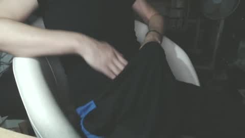 benijamin online show from December 1, 2024, 10:32 pm