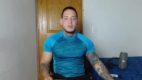 benjamin_isaac online show from December 18, 2024, 12:10 am