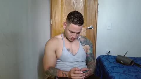 benjamin_isaac online show from January 11, 2025, 10:29 pm