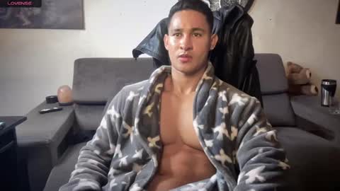 benjamincooperk online show from October 18, 2025, 9:54 am