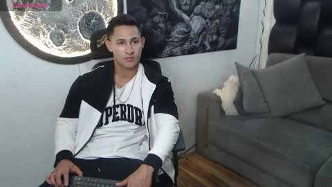 Snapshot of benjamincooperk1 chatting on April 26, 2026, 1:25 am benjamincooperk online show from April 26, 2026, 1:25 am