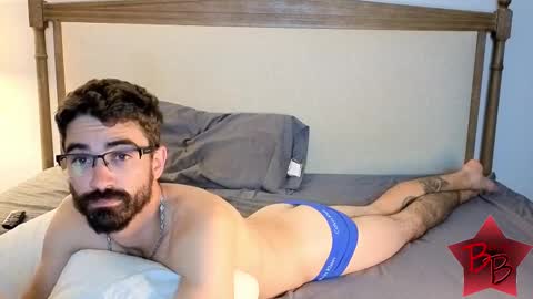 benny_boy95 online show from September 16, 2025, 1:39 am