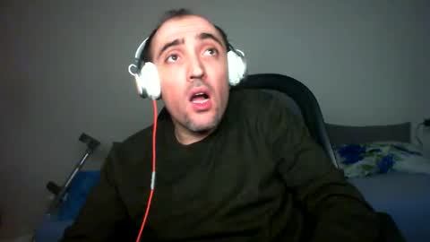 bentish online show from December 20, 2024, 7:39 pm