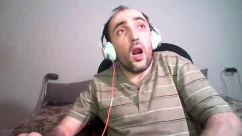 bentish online show from December 25, 2024, 5:05 pm