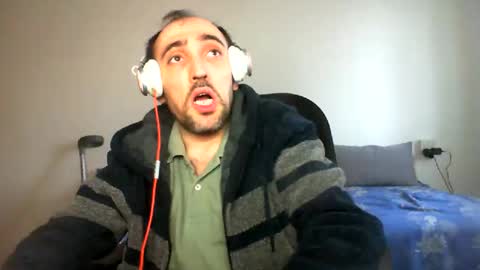 bentish online show from February 11, 2025, 2:46 pm