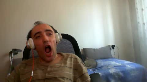 bentish online show from September 17, 2025, 7:43 am