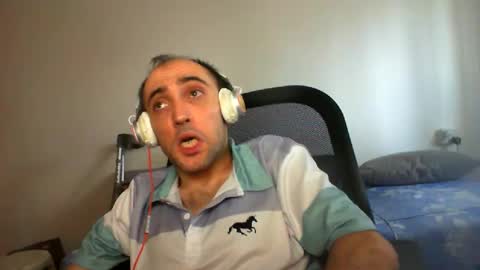 bentish online show from September 30, 2025, 11:37 am