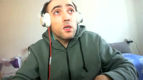 bentish online show from January 7, 2026, 9:45 am