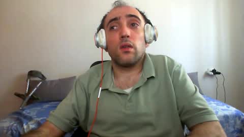 bentish online show from April 27, 2026, 8:45 am