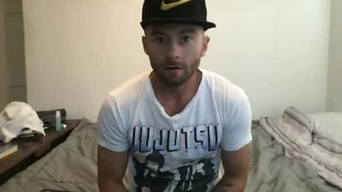 bentleysmooth online show from August 2, 2026, 4:49 pm