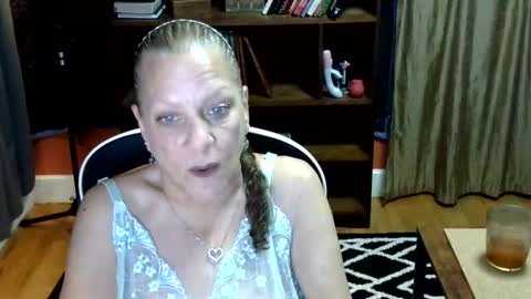 DeniseDavid online show from March 9, 2026, 4:16 am
