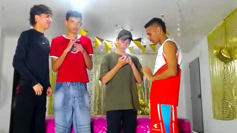 benz boys online show from February 20, 2025, 12:15 pm