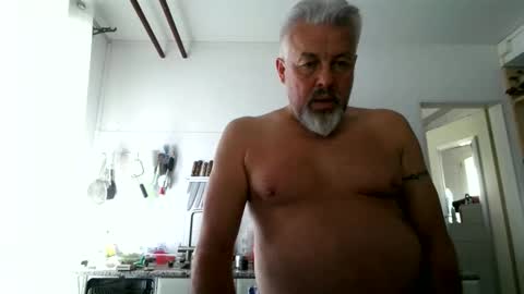 Martin online show from April 9, 2026, 2:11 pm