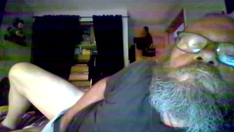 Snapshot of bergeeric1970 chatting on June 13, 2026, 5:38 am bergeeric1970 online show from June 13, 2026, 5:38 am