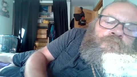 Snapshot of bergeeric1970 chatting on July 18, 2026, 1:37 pm bergeeric1970 online show from July 18, 2026, 1:37 pm