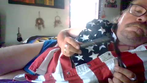 Snapshot of bergeeric1970 chatting on August 2, 2026, 8:18 pm bergeeric1970 online show from August 2, 2026, 8:18 pm