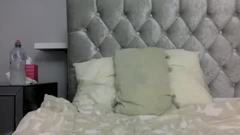 tixxie  online show from December 15, 2024, 4:59 pm