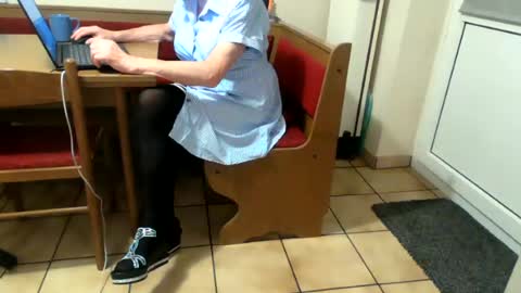 Snapshot of bernadetanylon chatting on June 25, 2026, 2:55 am Bernadetanylon online show from June 25, 2026, 2:55 am