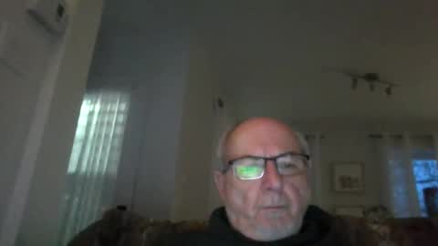 bernard1102 online show from March 11, 2025, 10:51 am