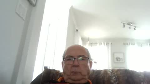 bernard1102 online show from February 27, 2026, 6:41 pm