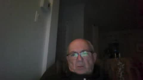 bernard1102 online show from May 22, 2026, 1:13 am