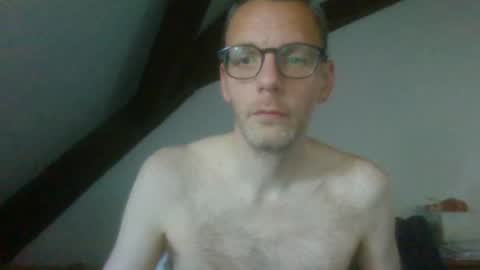 Snapshot of bernie484237 chatting on June 27, 2026, 11:59 am Bernie online show from June 27, 2026, 11:59 am
