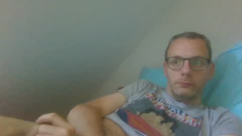Snapshot of bernie484237 chatting on July 10, 2026, 8:07 am Bernie online show from July 10, 2026, 8:07 am