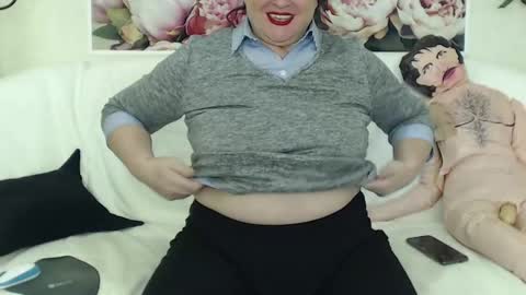 BerryShickX online show from February 17, 2025, 8:52 am