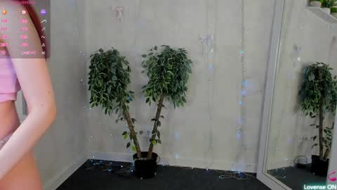 Snapshot of berta_kelly chatting on May 15, 2026, 11:34 pm Berta online show from May 15, 2026, 11:34 pm