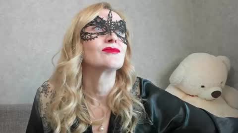 best__angelica online show from April 5, 2026, 5:43 pm