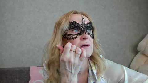 best__angelica online show from April 21, 2026, 7:36 am