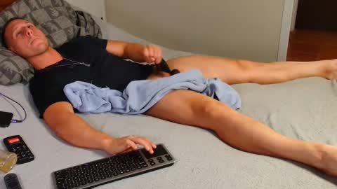 twitter zack1fisher online show from February 21, 2025, 3:01 am