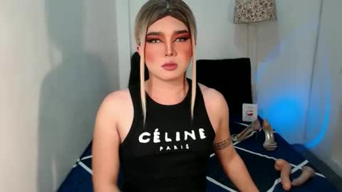 bestgirljulia online show from November 2, 2025, 12:24 am