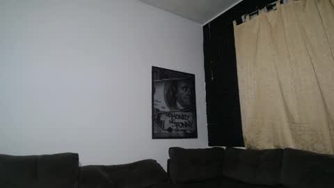 bestmuscle online show from April 21, 2026, 1:42 am