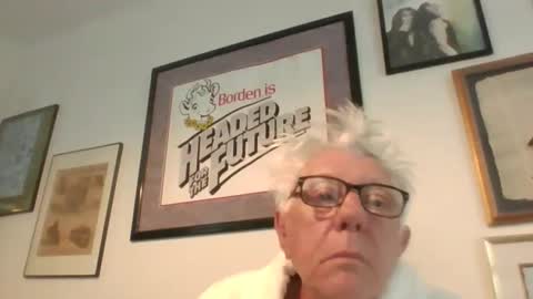 Snapshot of bestshot1951 chatting on June 8, 2026, 11:21 am bestshot1951 online show from June 8, 2026, 11:21 am