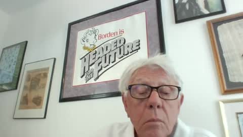 Snapshot of bestshot1951 chatting on June 15, 2026, 1:24 pm bestshot1951 online show from June 15, 2026, 1:24 pm