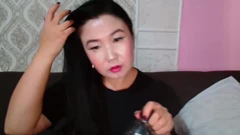 Bet Lu online show from September 27, 2025, 7:35 am