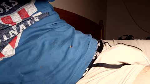 betelik7 online show from November 26, 2025, 4:19 pm