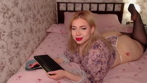 bethflatcher online show from April 18, 2026, 9:24 am