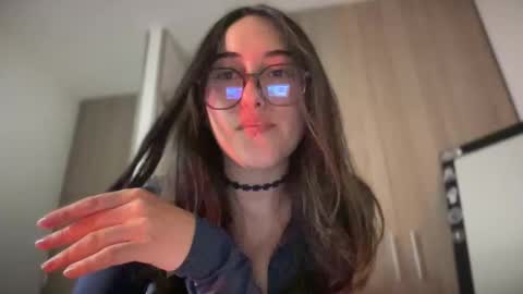 Snapshot of betsabe_butlers_ chatting on May 21, 2026, 3:24 am Automatic Espresso Coffee Maker50000tkns left online show from May 21, 2026, 3:24 am