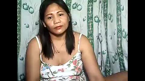 betty_83 online show from January 5, 2025, 3:13 pm
