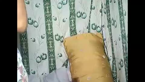 betty_83 online show from February 11, 2025, 10:39 pm