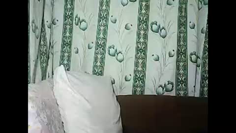 betty_83 online show from March 8, 2025, 12:52 pm