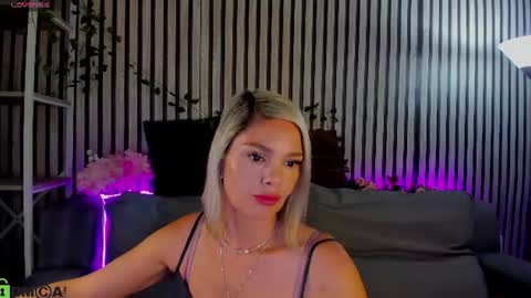 Snapshot of betty_brock chatting on June 13, 2026, 1:14 am Betty online show from June 13, 2026, 1:14 am